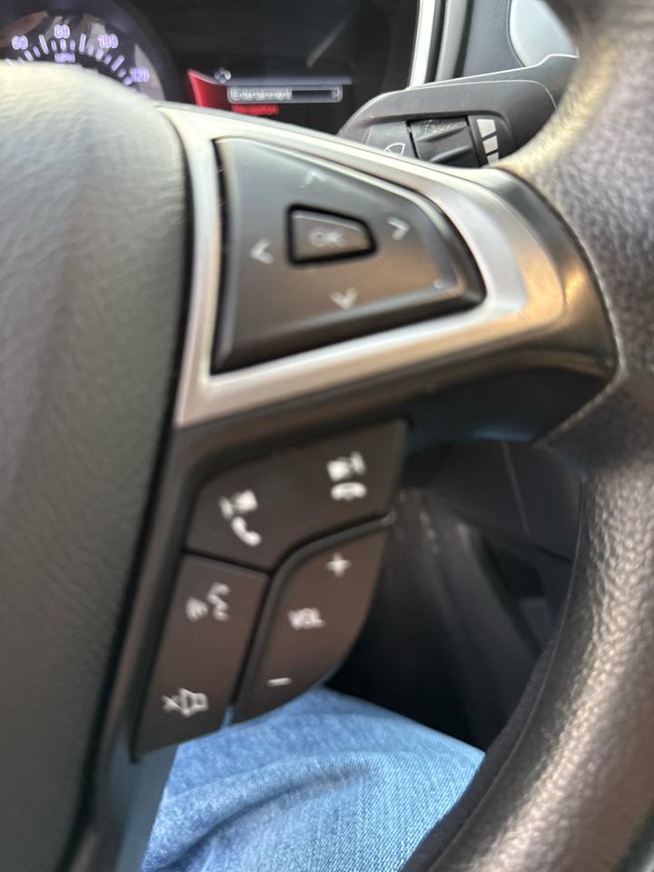 Ford Fusion SE FWD 2020