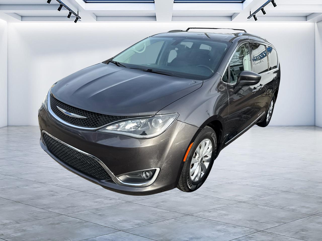 2018 Chrysler Pacifica Touring L FWD