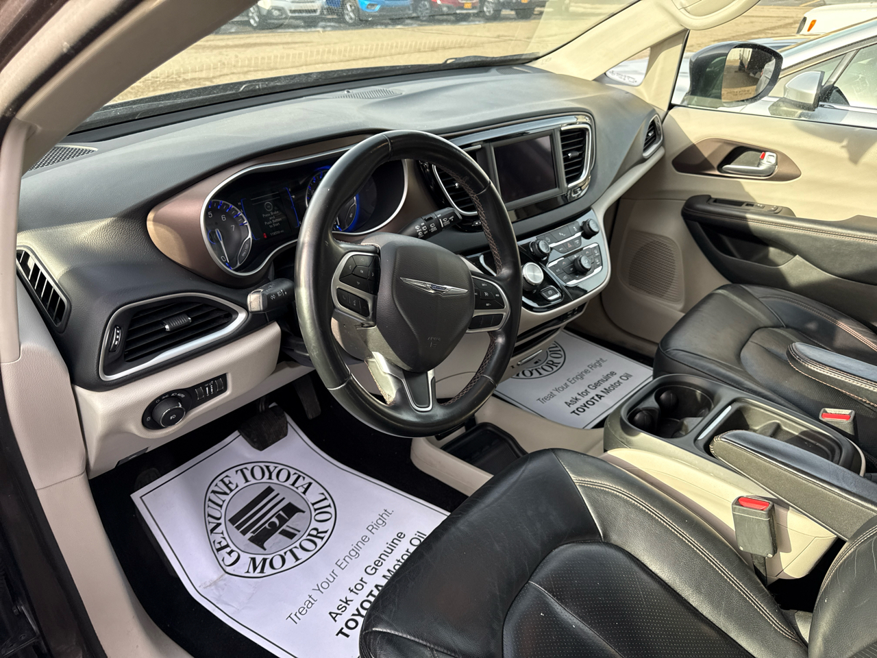 Chrysler Pacifica Touring L FWD 2018