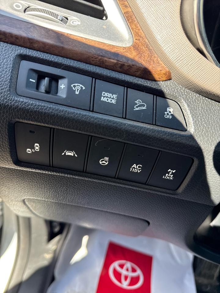 Hyundai Santa Fe Limited Ultimate 3.3L Auto AWD 2017