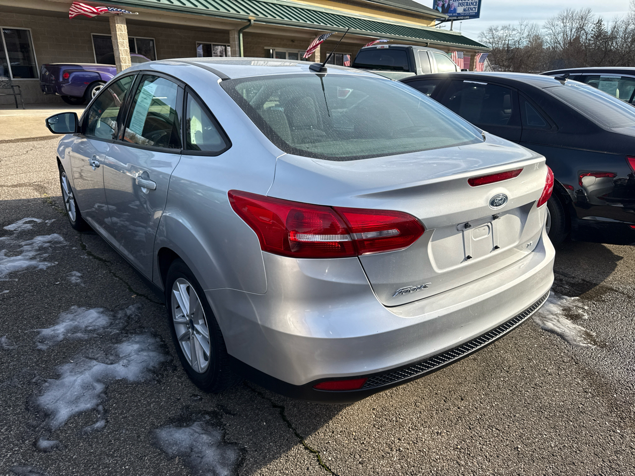 Ford Focus SE Sedan 2017