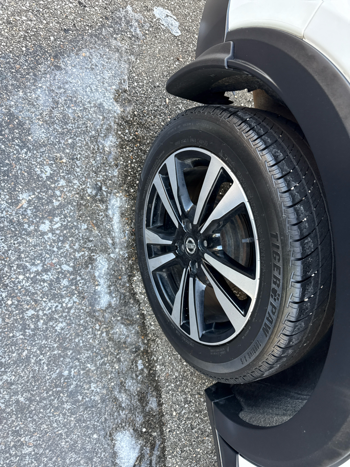 Nissan Kicks SV FWD 2018