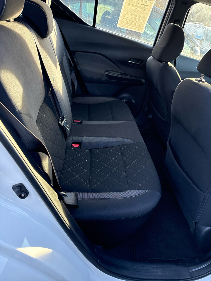 Nissan Kicks SV FWD 2018