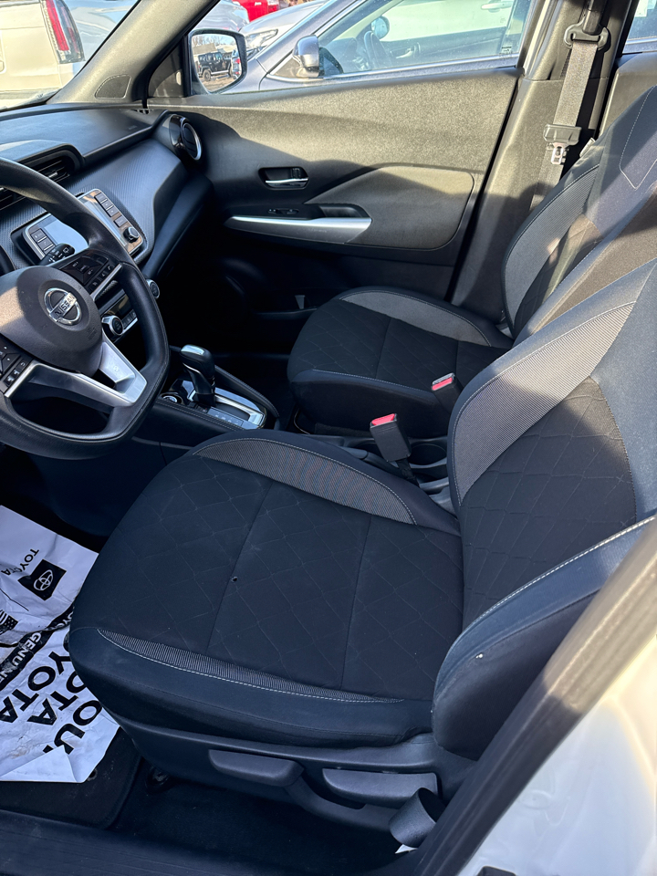 Nissan Kicks SV FWD 2018