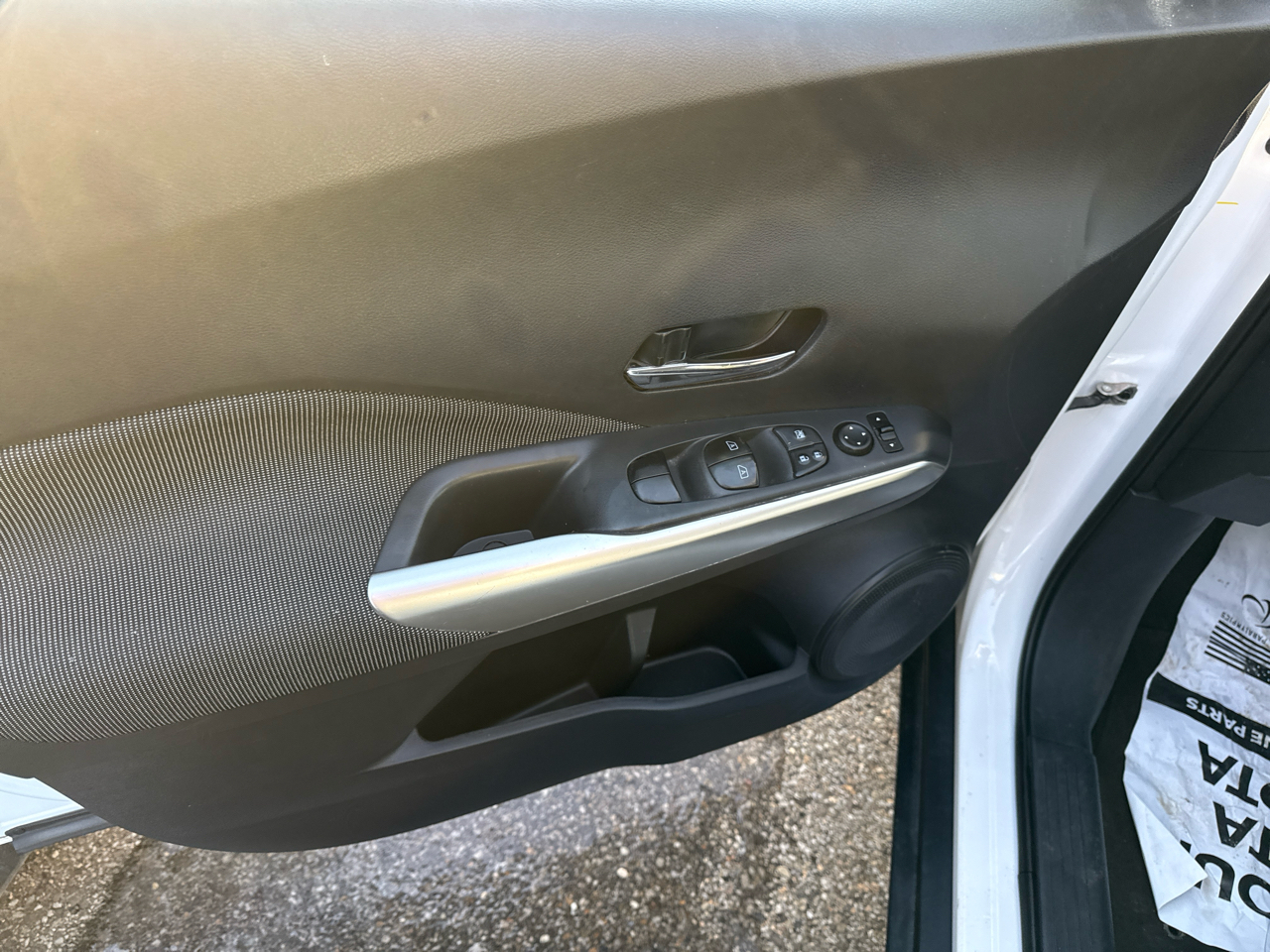 Nissan Kicks SV FWD 2018