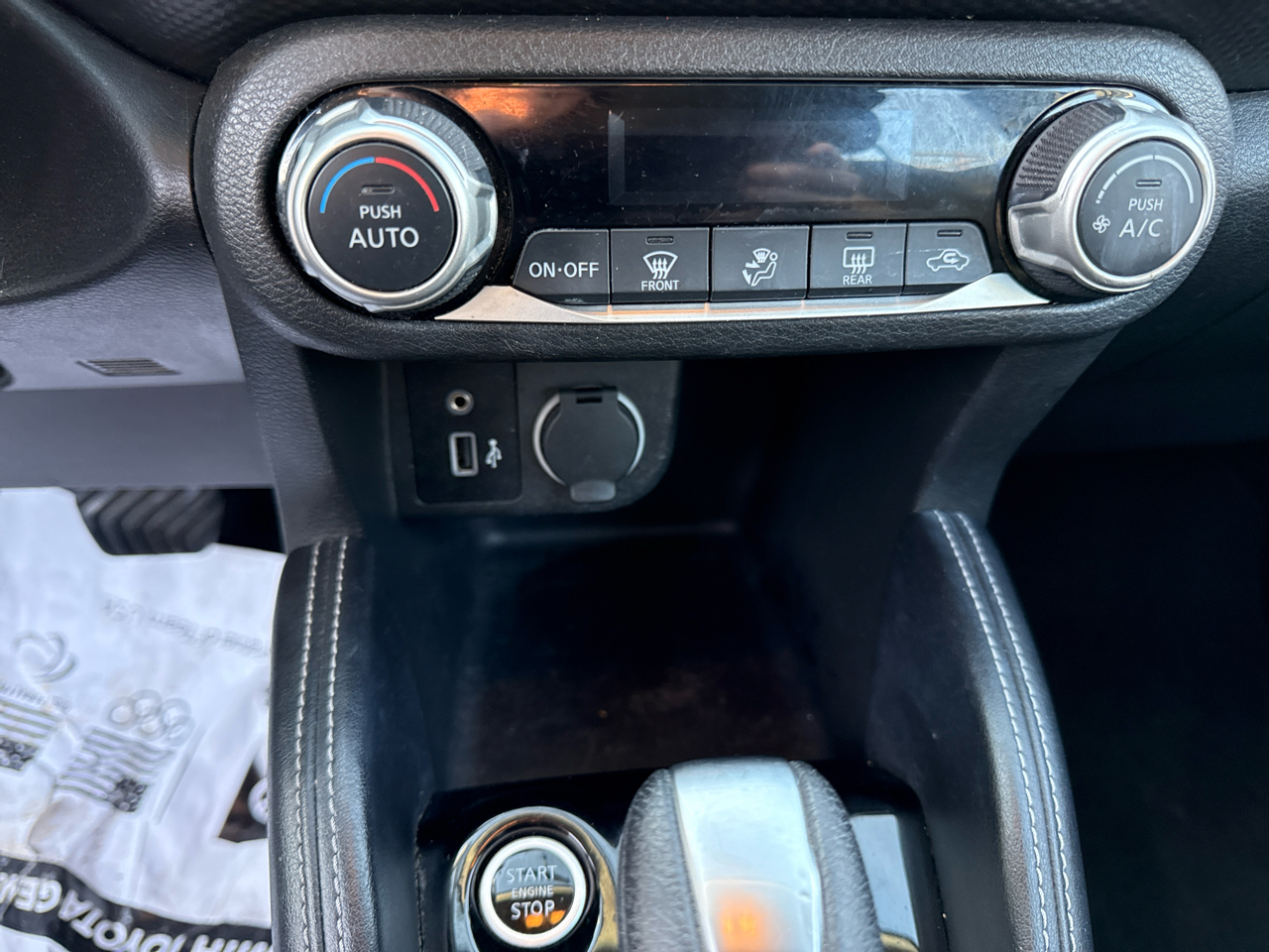 Nissan Kicks SV FWD 2018