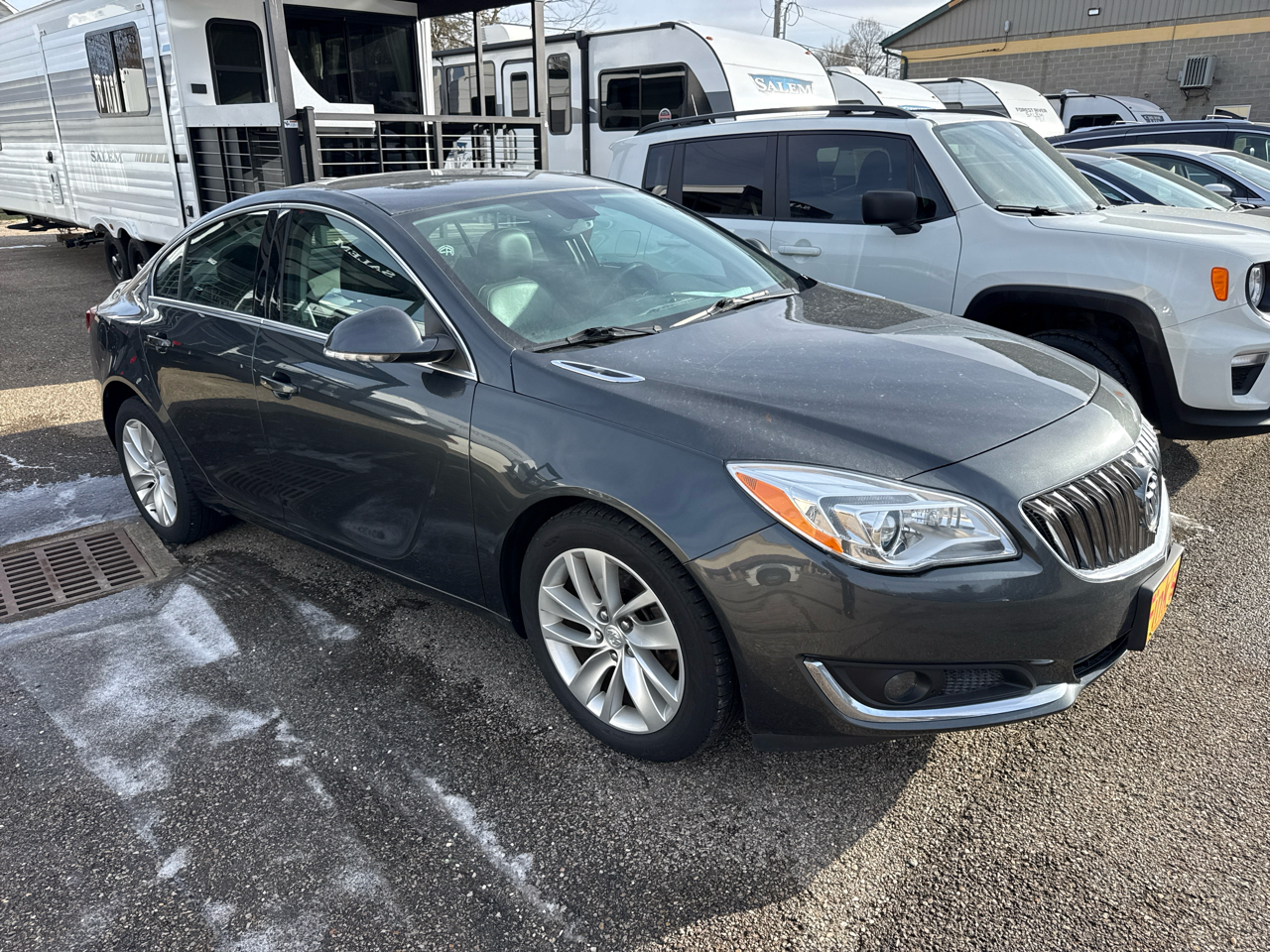 Buick Regal 4dr Sdn Premium II AWD 2017