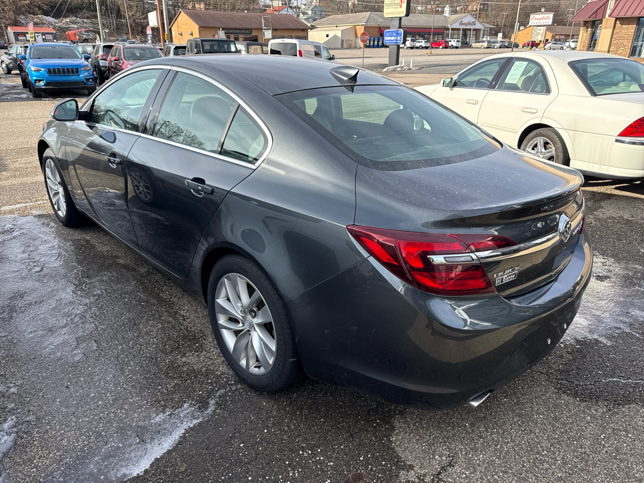 Buick Regal 4dr Sdn Premium II AWD 2017