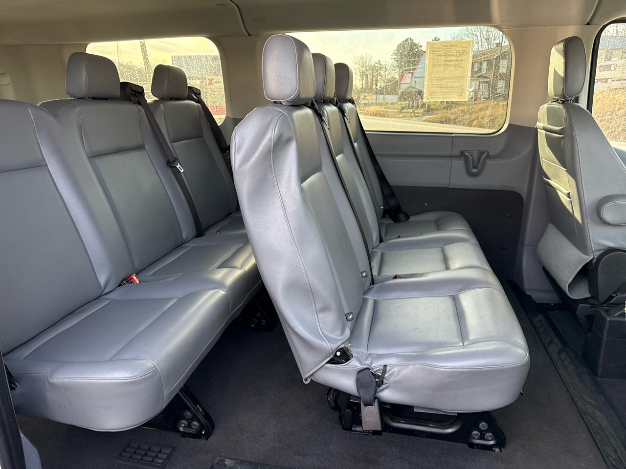 Ford Transit Wagon T-150 130" Low Roof XLT Swing-Out RH Dr 2017