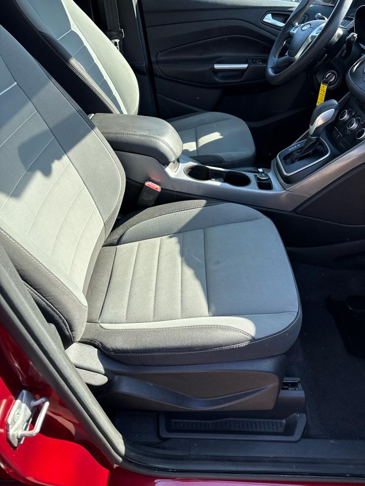 Ford Escape FWD 4dr SE 2013