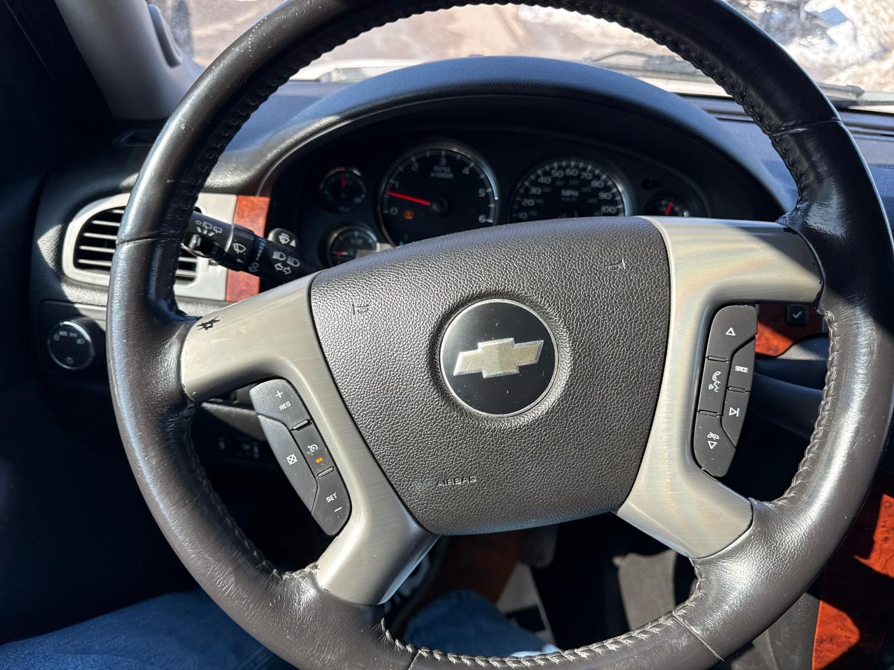 Chevrolet Tahoe 4WD 4dr 1500 LTZ 2009