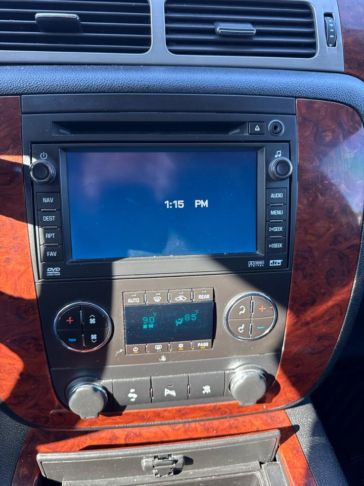 Chevrolet Tahoe 4WD 4dr 1500 LTZ 2009