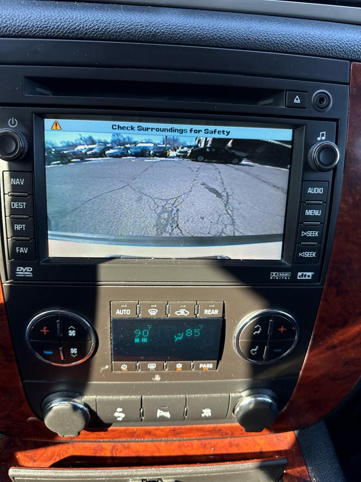 Chevrolet Tahoe 4WD 4dr 1500 LTZ 2009