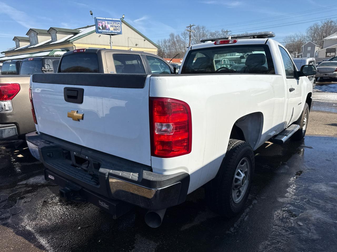 Chevrolet Silverado 2500HD 2WD Reg Cab 133.7" Work Truck 2012