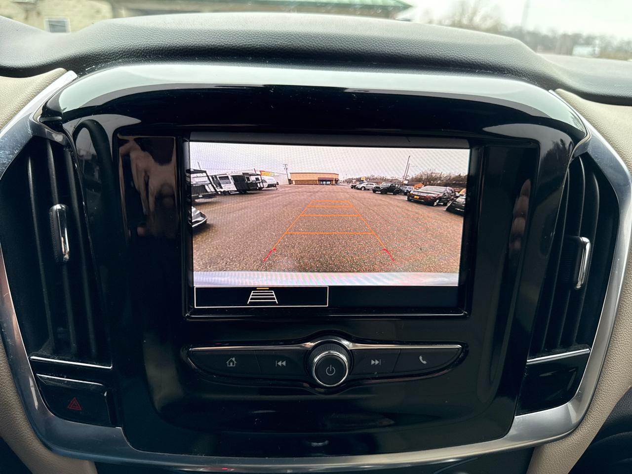 Chevrolet Traverse AWD 4dr LS w/1FL 2022