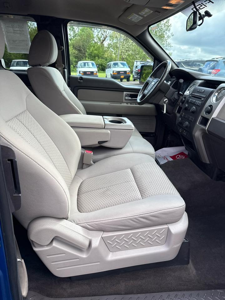 Ford F-150 4WD SuperCab 145" Lariat 2010