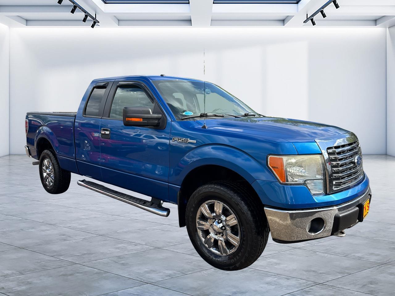 2010 Ford F-150 4WD SuperCab 145" Lariat