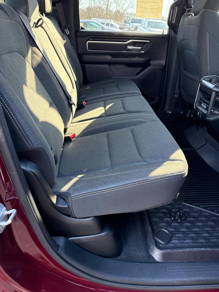 RAM 1500 Big Horn/Lone Star 4x4 Crew Cab 5'7" Box 2019