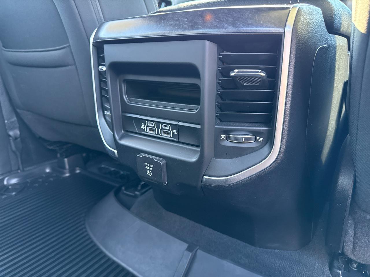 RAM 1500 Big Horn/Lone Star 4x4 Crew Cab 5'7" Box 2019