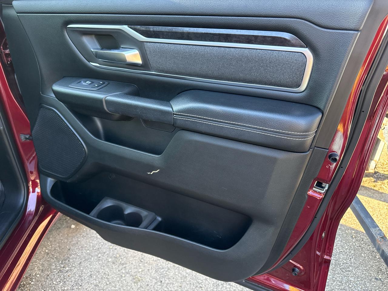 RAM 1500 Big Horn/Lone Star 4x4 Crew Cab 5'7" Box 2019