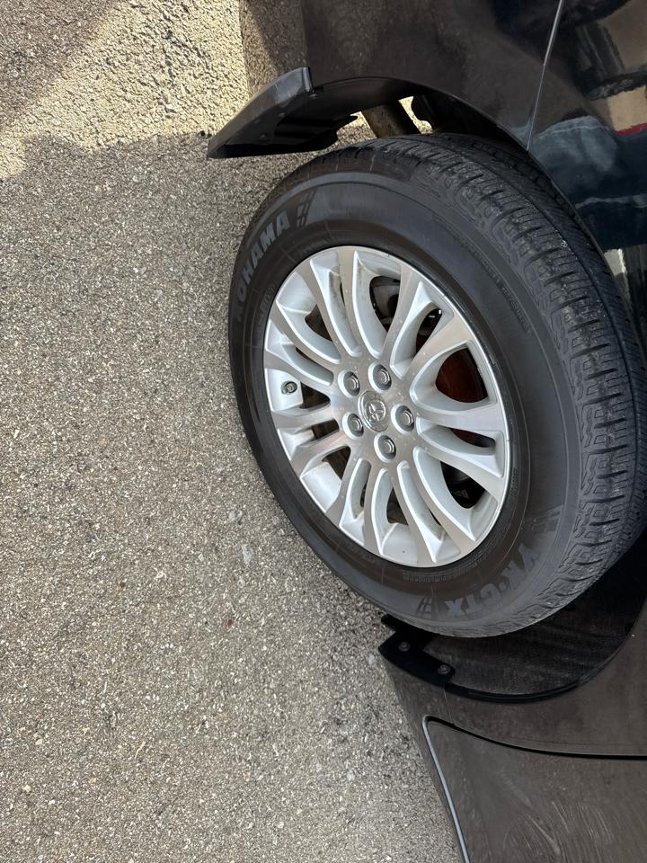 Toyota Sienna 5dr 8-Pass Van XLE Premium FWD (Natl) 2015