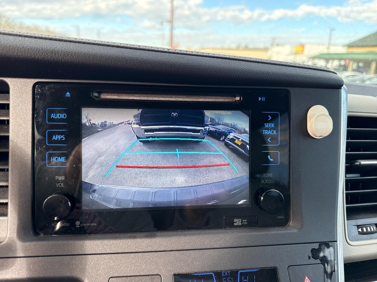 Toyota Sienna 5dr 8-Pass Van XLE Premium FWD (Natl) 2015