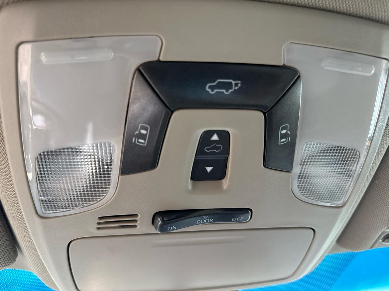 Toyota Sienna 5dr 8-Pass Van XLE Premium FWD (Natl) 2015