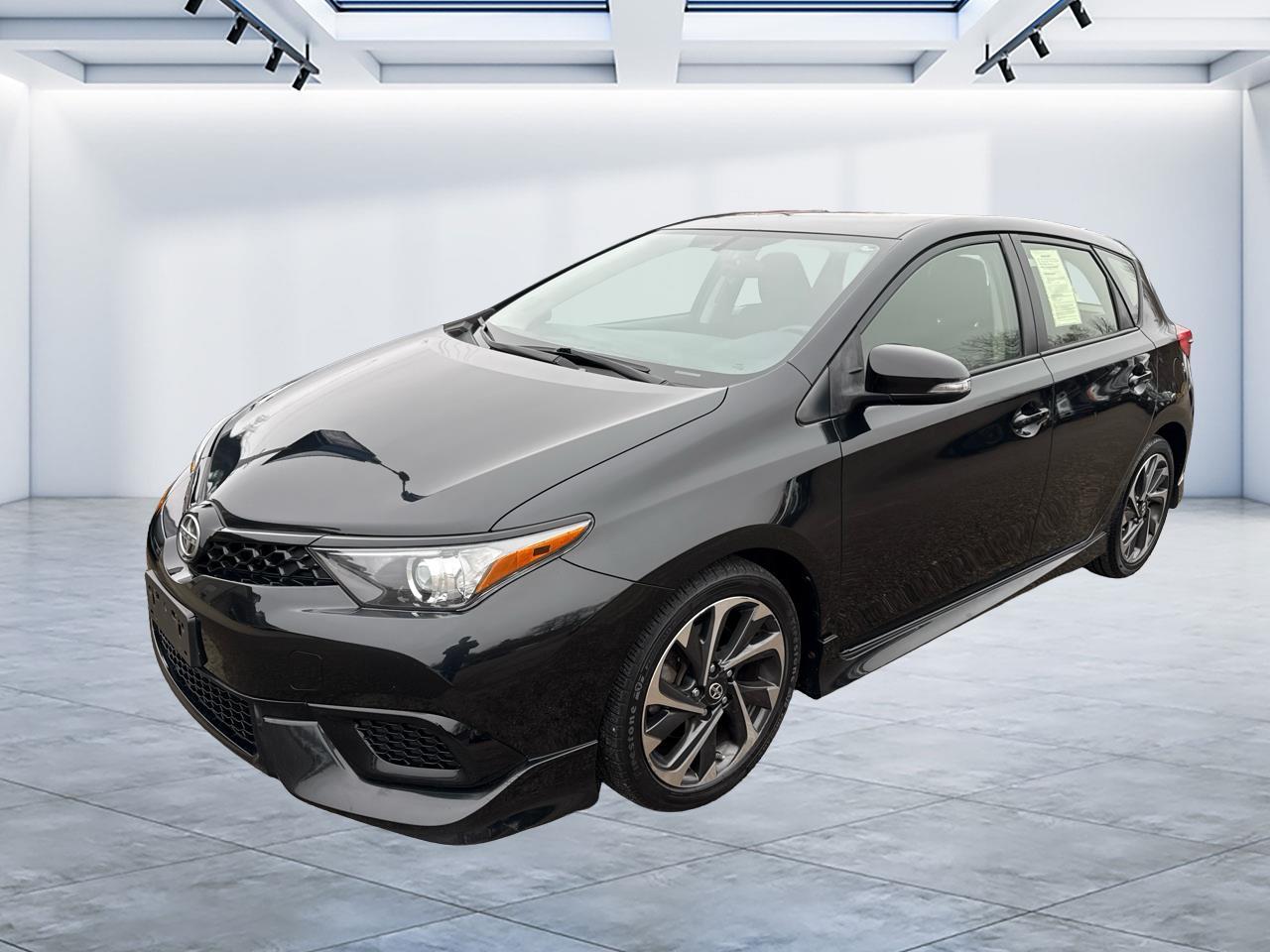 2016 Scion iM 5dr HB Man (Natl)
