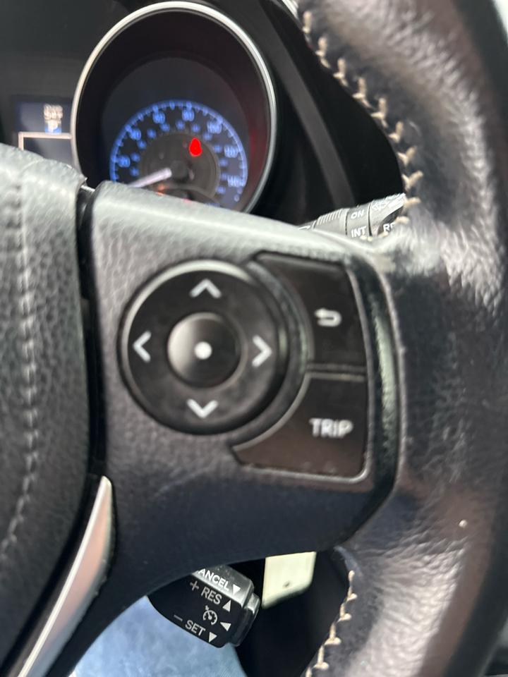 Scion iM 5dr HB Man (Natl) 2016