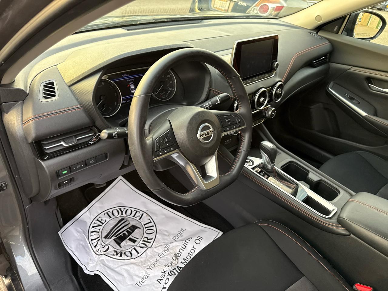 Nissan Sentra SR CVT 2021