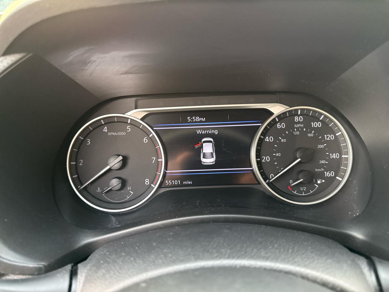 Nissan Sentra SR CVT 2021