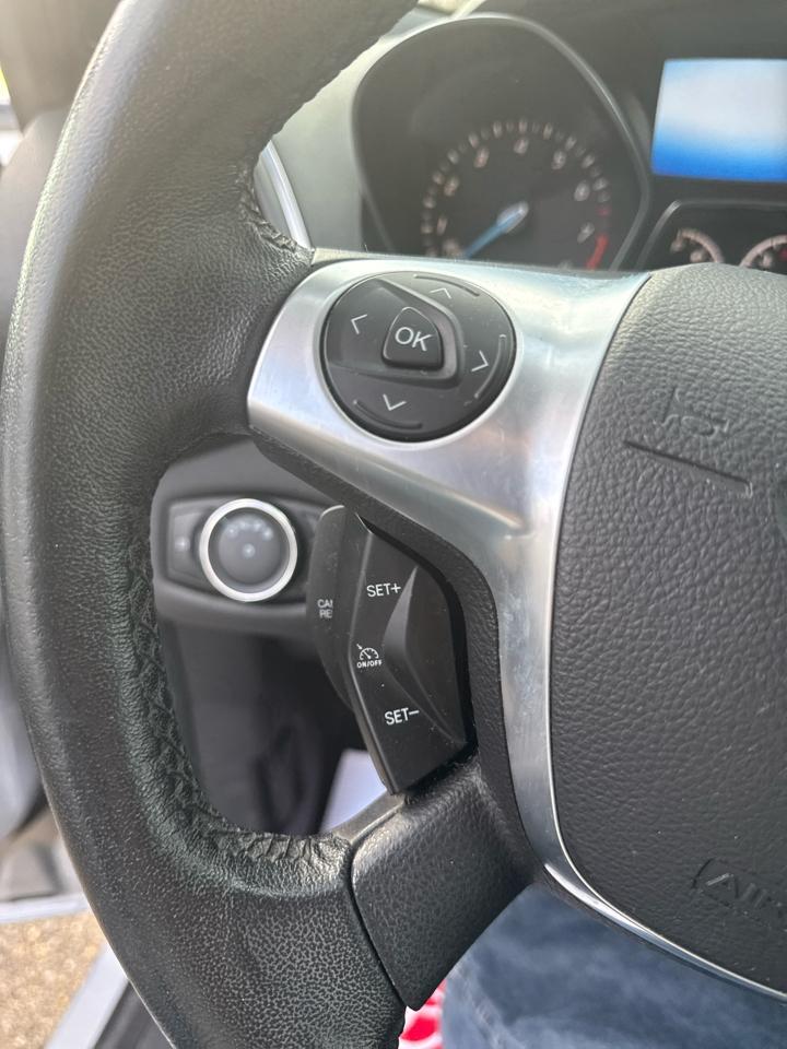 Ford Escape 4WD 4dr SEL 2013