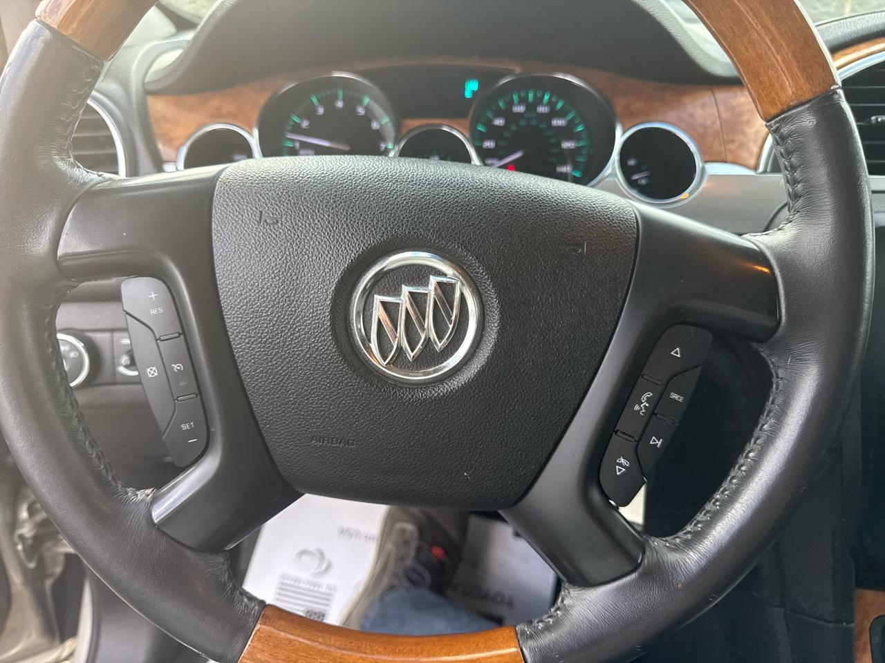 Buick Enclave AWD 4dr CXL w/1XL 2010