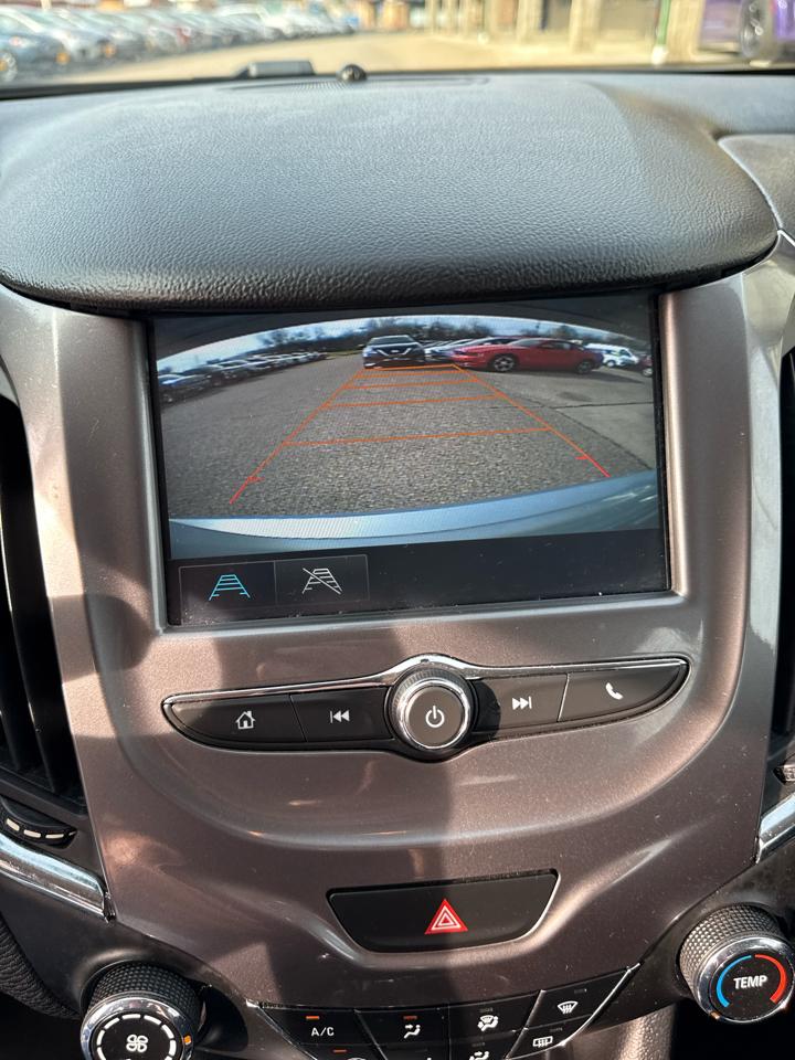 Chevrolet Cruze 4dr Sdn 1.4L LT w/1SD 2017