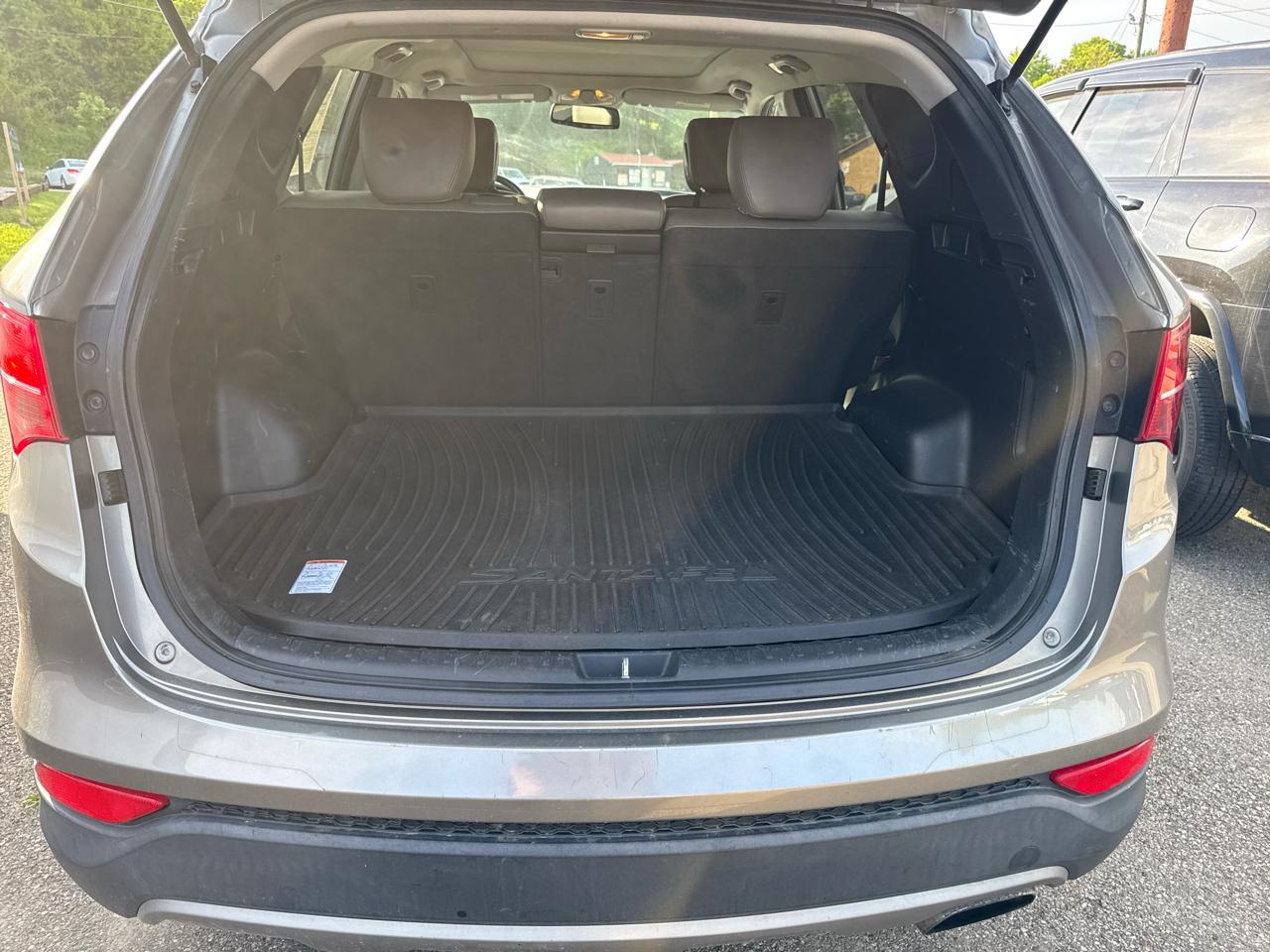 Hyundai Santa Fe FWD 4dr Sport 2013