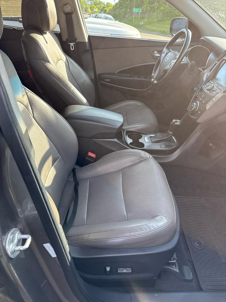 Hyundai Santa Fe FWD 4dr Sport 2013