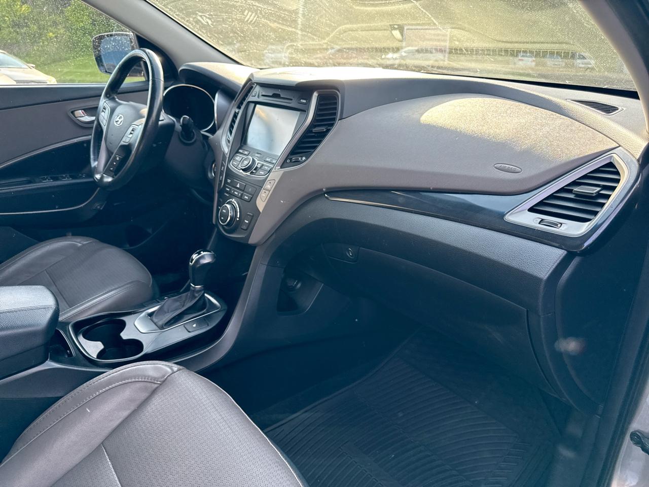 Hyundai Santa Fe FWD 4dr Sport 2013