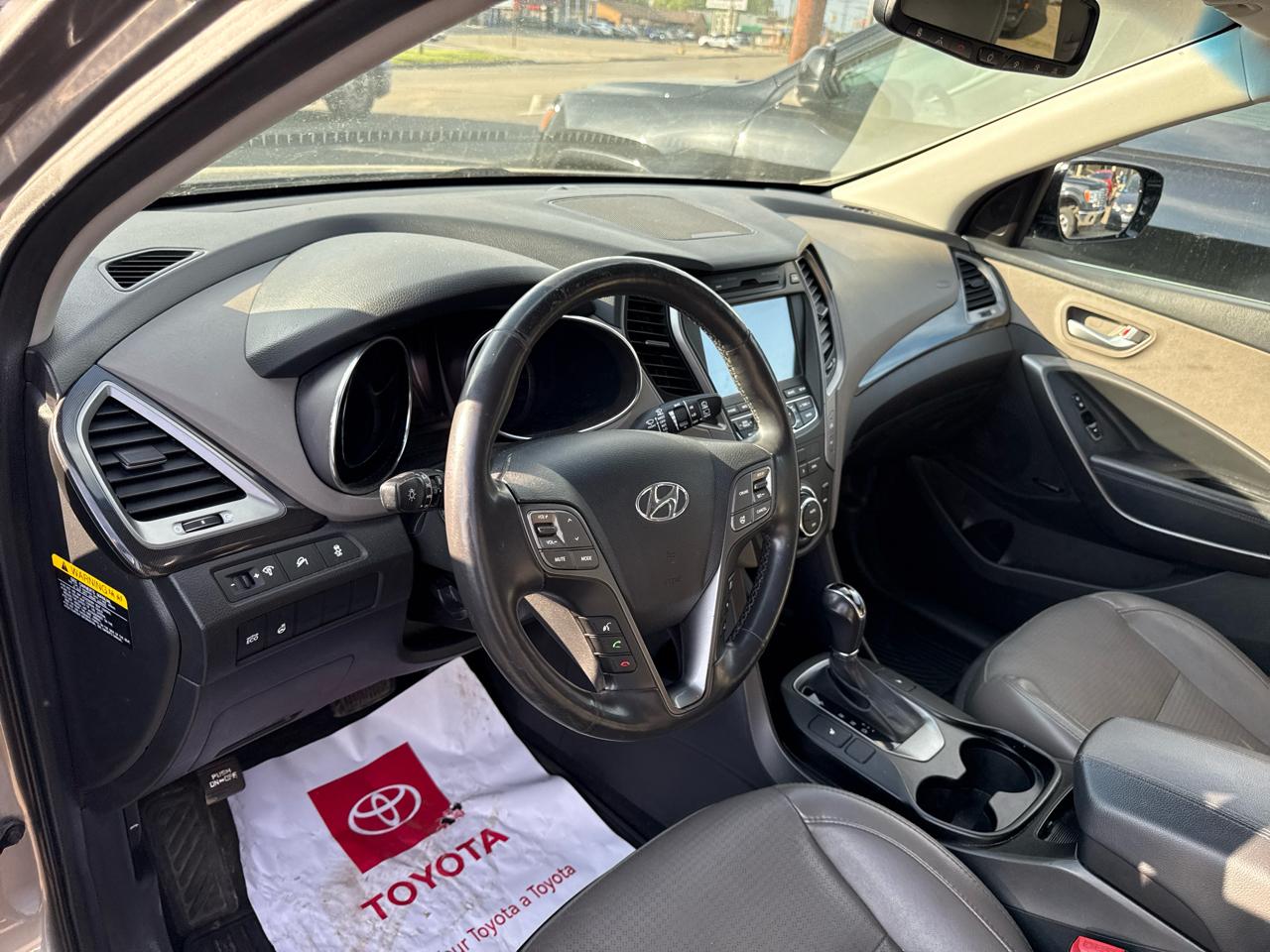 Hyundai Santa Fe FWD 4dr Sport 2013