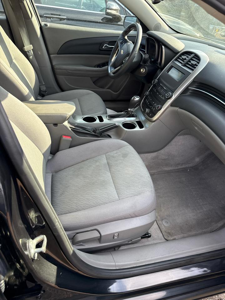 Chevrolet Malibu 4dr Sdn LS w/1LS 2014