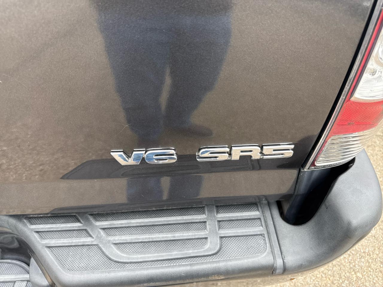 Toyota Tacoma 4WD Access V6 MT (Natl) 2010