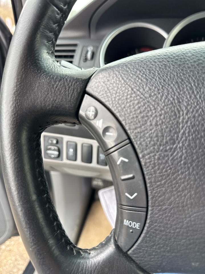 Toyota Tacoma 4WD Access V6 MT (Natl) 2010