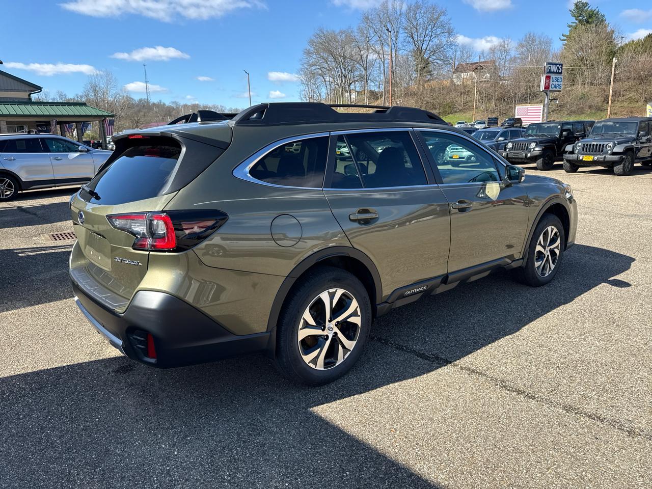 Subaru Outback Limited CVT 2021