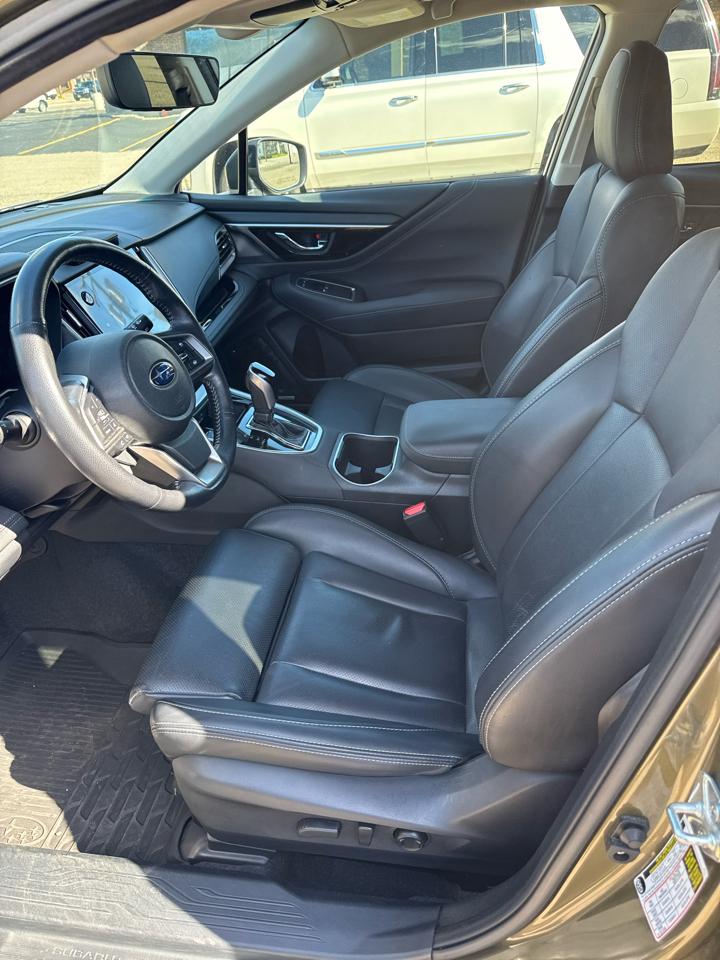 Subaru Outback Limited CVT 2021