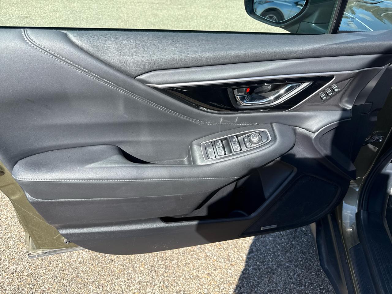 Subaru Outback Limited CVT 2021