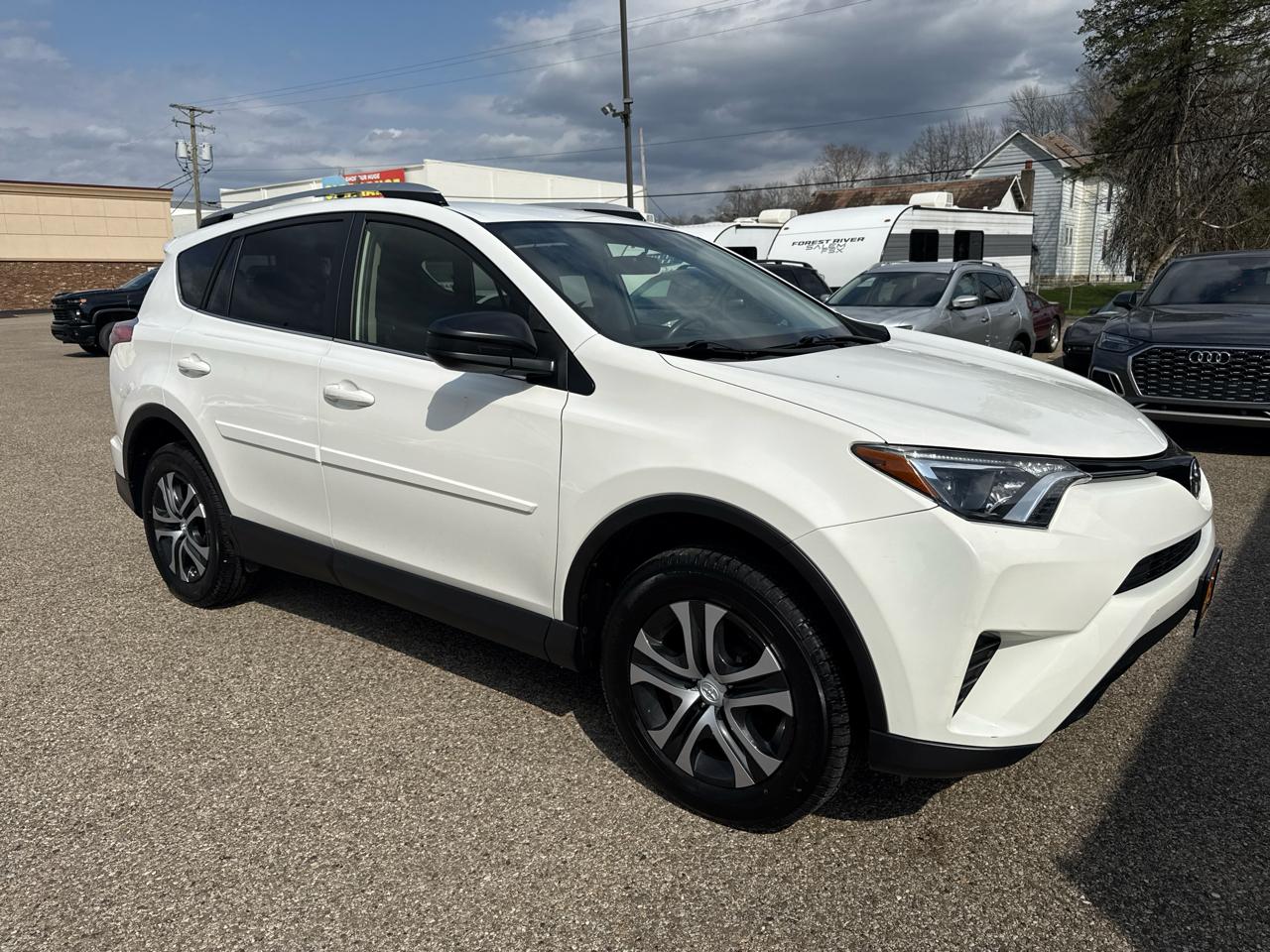 Toyota RAV4 AWD 4dr LE (Natl) 2016
