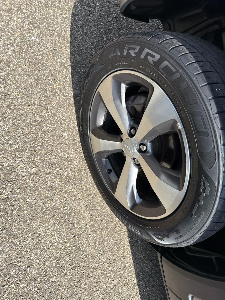 Jeep Cherokee Limited FWD 2020