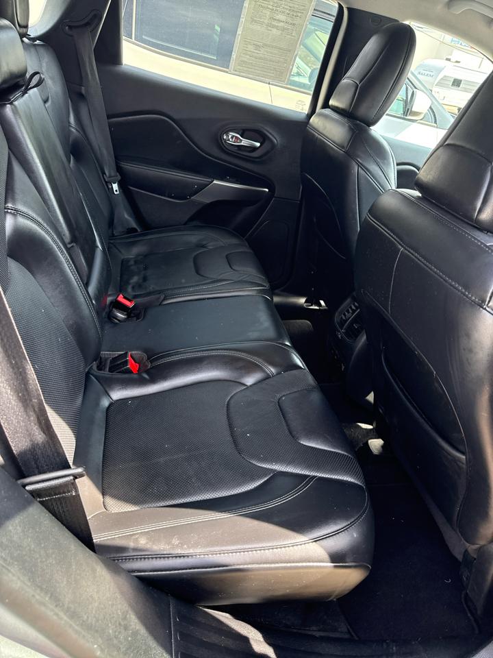 Jeep Cherokee Limited FWD 2020