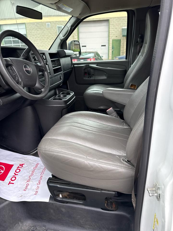 GMC Savana Passenger RWD 2500 135" LS 2013