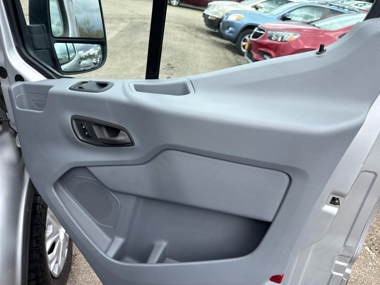 Ford Transit Cargo Van T-150 130" Low Rf 8600 GVWR Swing-Out RH Dr 2016