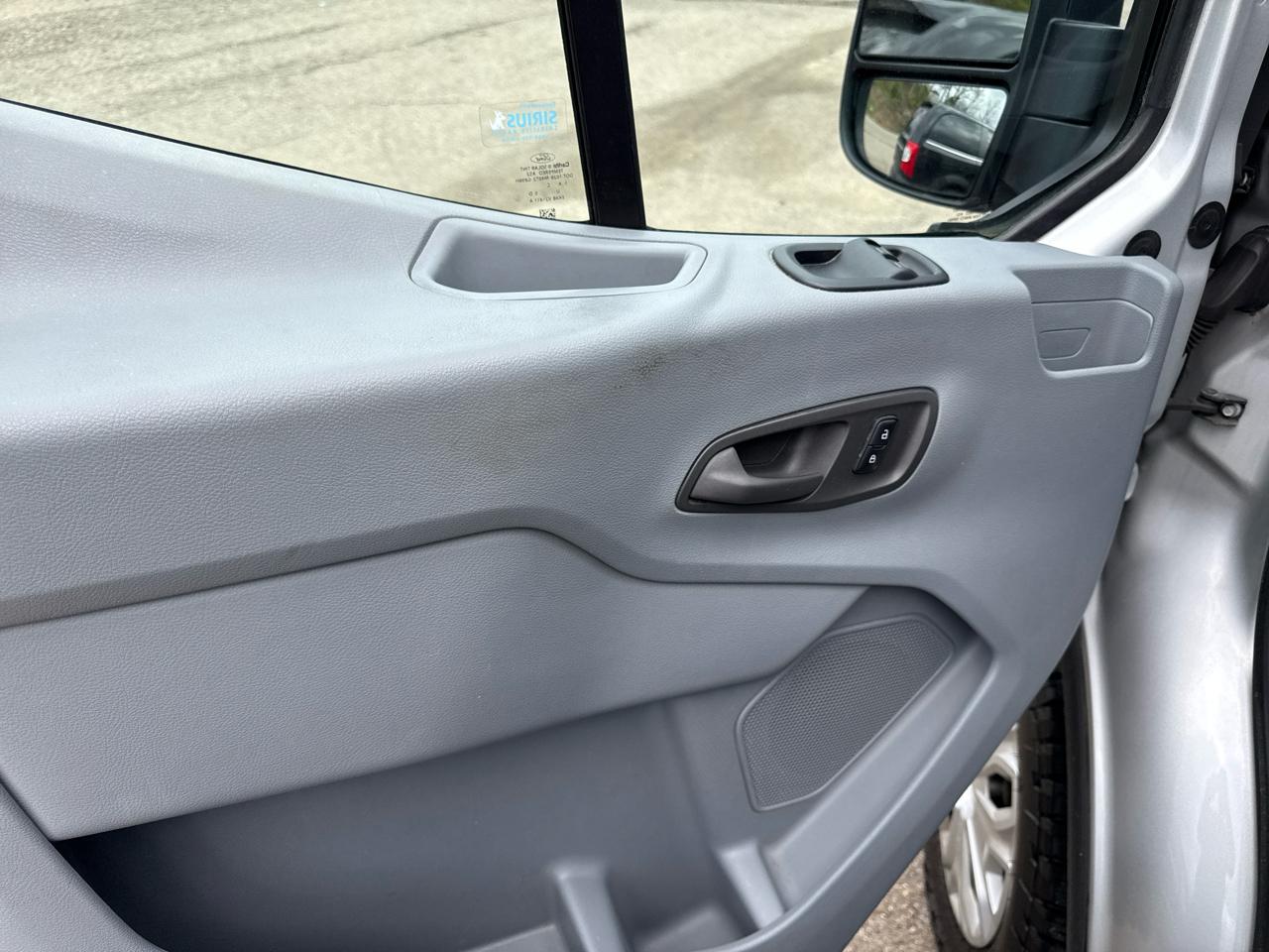 Ford Transit Cargo Van T-150 130" Low Rf 8600 GVWR Swing-Out RH Dr 2016